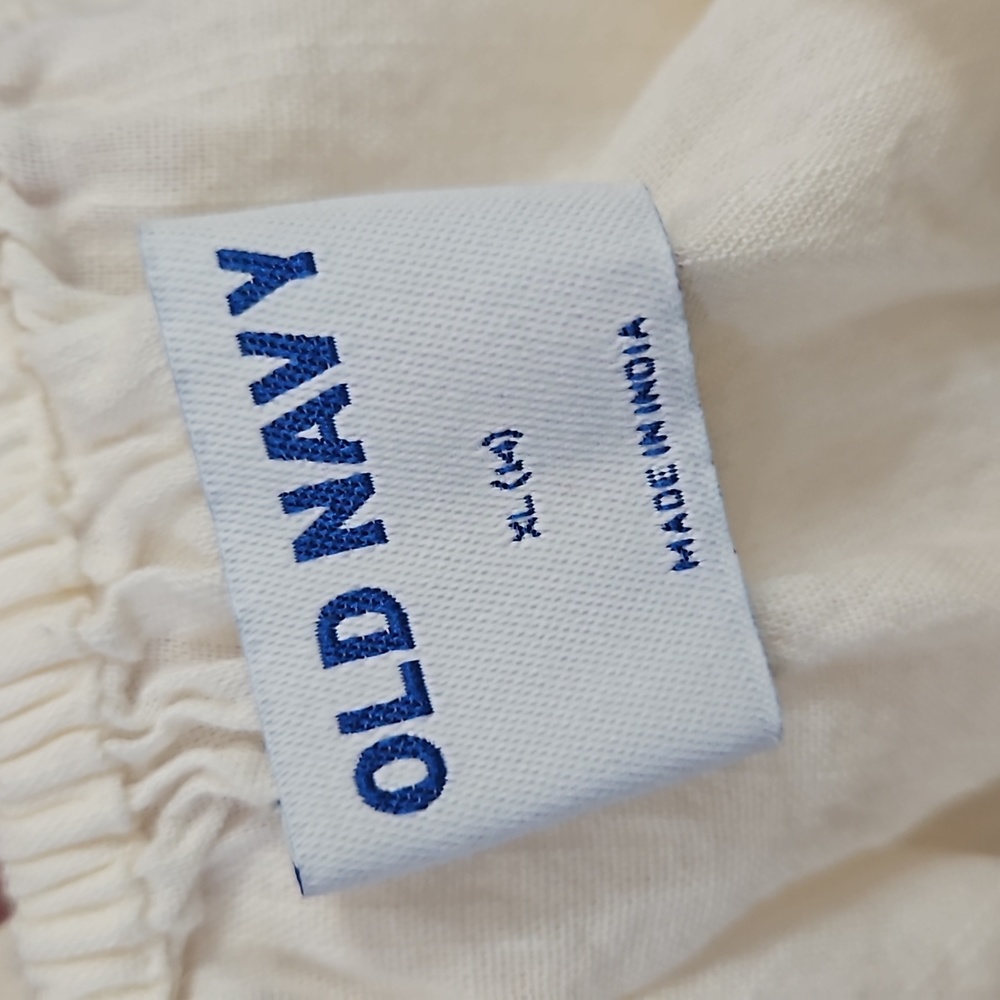 Oldnavy - Picture 3 of 3